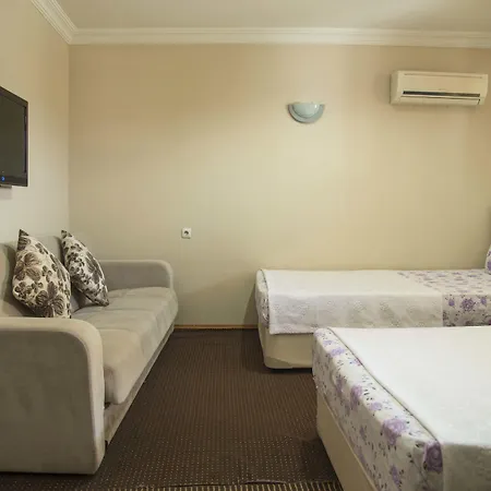 Hotel Evim *